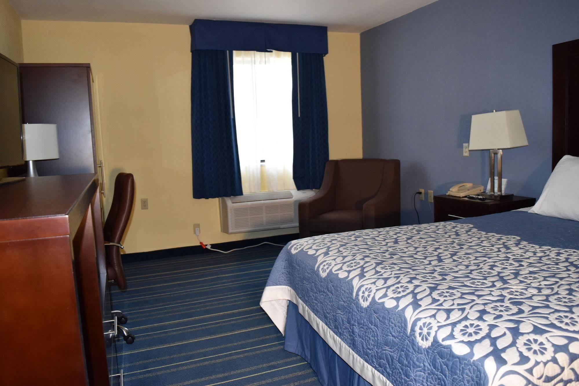 Days Inn By Wyndham Grand Island Buitenkant foto